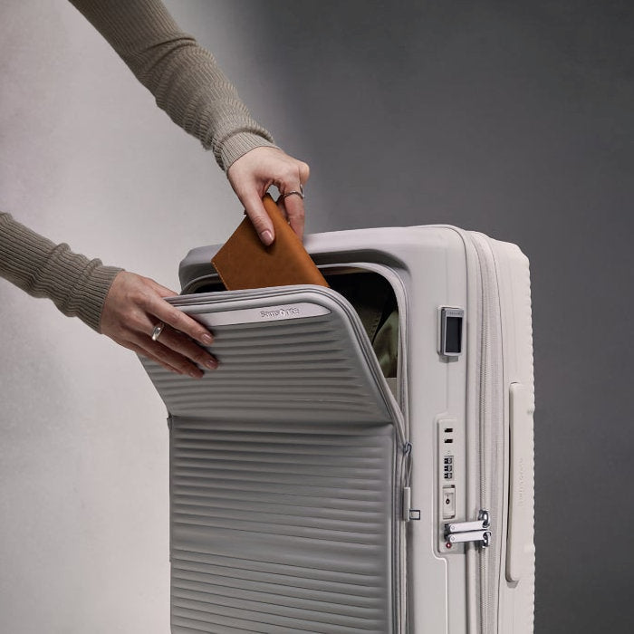 Paralux Hardside Global Carry-On Spinner