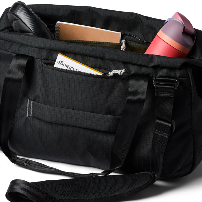 Viaje 45L Travel Duffel